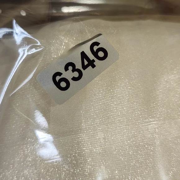 White flower girl or first communion dress Size 6 - Picture 9 of 9